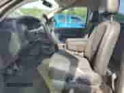 2004 Dodge 1500 ST z VIN 1D7HA16K34J131086, wystawiony jako Copart lot #67749765 z przebiegiem 239 666 mil mil oraz Szkoda całkowita • Salvage title. Historia ofert i sprzedaży dostępna na DreamBid. Obrazek 7.