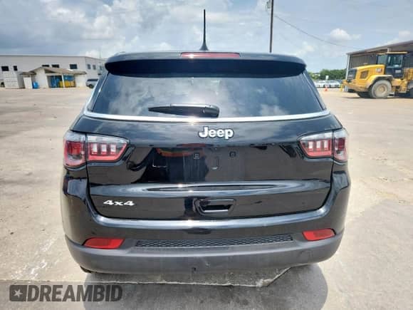 2025 Jeep Compass Sport with VIN 3C4NJDAN7ST528676, listed as a Copart auction lot 64475075 with 16,640 mi miles and Salvage title. Bid and sale history available at DreamBid. Image 6.