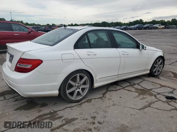 2014 Mercedes-Benz C 250 Sport with VIN WDDGF4HB6EA924346, listed as a Copart auction lot 55314195 with 175,583 mi miles and Salvage title. Bid and sale history available at DreamBid. Image 3.