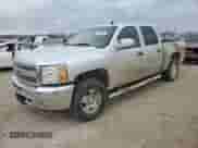 2012 Chevrolet Silverado 1500 LT z VIN 1GCPKSE72CF134911, wystawiony jako Copart lot #44875384 z przebiegiem 142 800 mil mil oraz Szkoda całkowita • Salvage title. Historia ofert i sprzedaży dostępna na DreamBid. Obrazek 1.
