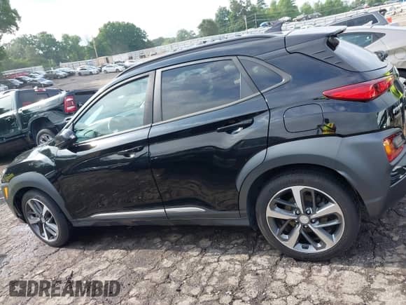 2019 Hyundai Kona Limited с VIN KM8K33A5XKU206512, выставлен на аукционе IAAI как лот 42279791 с пробегом 107 798 миль миль и . История ставок и продаж доступна на DreamBid. Изображение 14.