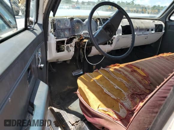1978 Chevrolet Silverado 1500 с VIN CCT338V146524, выставлен на аукционе Copart как лот 60238595 с пробегом 166 508 миль миль и Списание • Salvage title. История ставок и продаж доступна на DreamBid. Изображение 8.