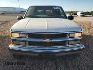 1999 Chevrolet Tahoe Z71 с VIN 1GNEK13R9XJ381424, выставлен на аукционе Copart как лот 79940494 с пробегом 164 231 миль миль и Списание • Salvage title. История ставок и продаж доступна на DreamBid. Изображение 5.
