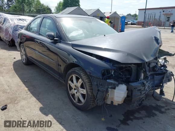 2005 Volvo S60 с VIN YV1RS592552481260, выставлен на аукционе IAAI как лот 42048549 с пробегом 164 491 миль миль и . История ставок и продаж доступна на DreamBid. Изображение 1.