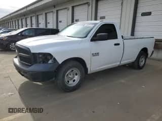 2013 Ram 1500 Tradesman z VIN 3C6JR6DGXDG511521, wystawiony jako Copart lot #50256125 z przebiegiem 322 863 mil mil oraz Szkoda całkowita • Salvage title. Historia ofert i sprzedaży dostępna na DreamBid. Obrazek 1.