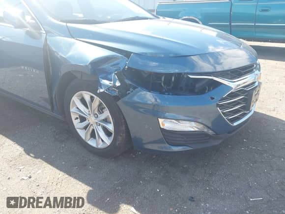 2025 Chevrolet Malibu LT с VIN 1G1ZD5ST8SF144341, выставлен на аукционе IAAI как лот 43577533 с пробегом 35 844 миль миль и . История ставок и продаж доступна на DreamBid. Изображение 6.