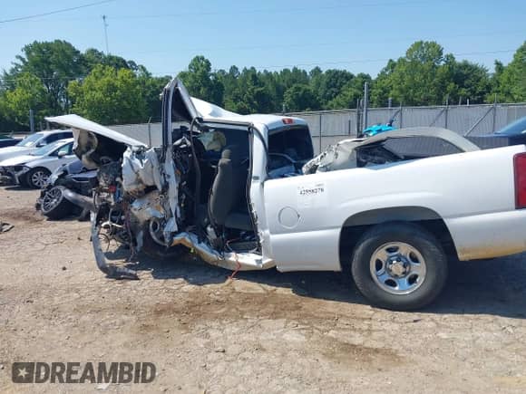 2003 Chevrolet Silverado 1500 LS с VIN 1GCEC19V43Z278336, выставлен на аукционе IAAI как лот 42558278 с пробегом Не указан миль и . История ставок и продаж доступна на DreamBid. Изображение 13.