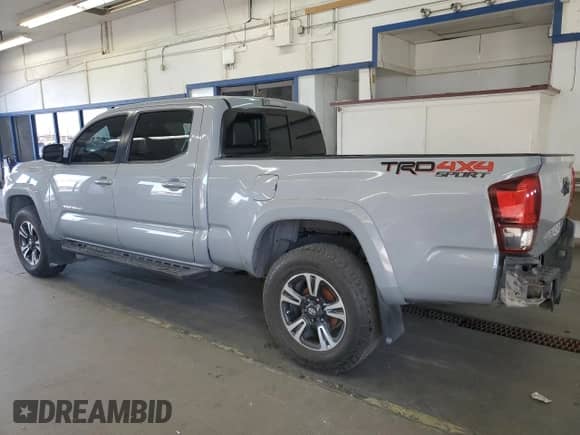 2019 Toyota Tacoma SR5 with VIN 3TMDZ5BNXKM075155, listed as a Copart auction lot 80538305 with 93,004 mi miles and Salvage title. Bid and sale history available at DreamBid. Image 2.