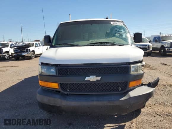 2018 Chevrolet Express Cargo с VIN 1GCWGAFP5J1198568, выставлен на аукционе Copart как лот 87061815 с пробегом 115 569 миль миль и Списание • Salvage title. История ставок и продаж доступна на DreamBid. Изображение 5.