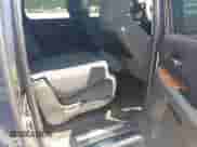 2008 Chevrolet Suburban LTZ z VIN 1GNFK16308R112310, wystawiony jako IAAI lot #42761496 z przebiegiem 257 798 mil mil oraz . Historia ofert i sprzedaży dostępna na DreamBid. Obrazek 8.