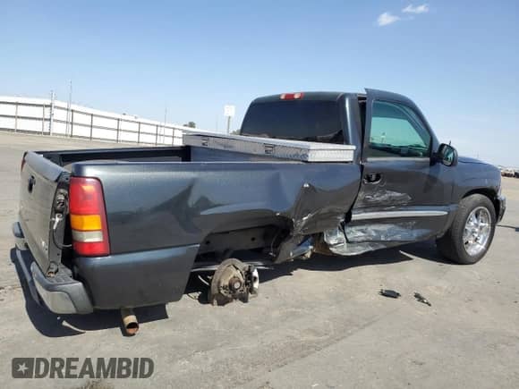 2003 GMC Sierra 1500 SLE с VIN 1GTEC14V73Z291346, выставлен на аукционе Copart как лот 72029194 с пробегом 226 752 миль миль и Списание • Salvage title. История ставок и продаж доступна на DreamBid. Изображение 3.