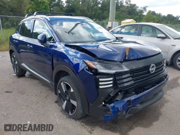 2025 Nissan Kicks SR с VIN 3N8AP6DA0SL400494, выставлен на аукционе IAAI как лот 43287580 с пробегом 4 874 миль миль и . История ставок и продаж доступна на DreamBid. Изображение 1.