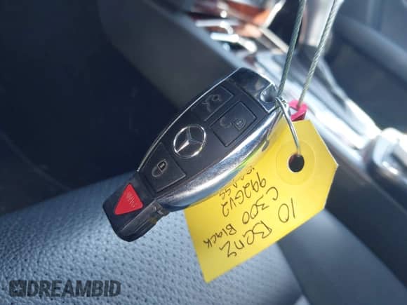 2010 Mercedes-Benz C 300 Sport с VIN WDDGF8BB1AR129328, выставлен на аукционе IAAI как лот 43367486 с пробегом 61 775 миль миль и . История ставок и продаж доступна на DreamBid. Изображение 11.