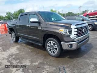 2019 Toyota Tundra SR5 с VIN 5TFAY5F10KX854202, выставлен на аукционе IAAI как лот 42184357 с пробегом 66 328 миль миль и . История ставок и продаж доступна на DreamBid. Изображение 1.