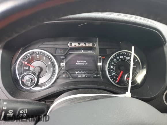 2022 Ram 1500 Laramie z VIN 1C6RREJT3NN291579, wystawiony jako Copart lot #81896455 z przebiegiem 68 421 mil mil oraz Szkoda całkowita • Salvage title. Historia ofert i sprzedaży dostępna na DreamBid. Obrazek 9.