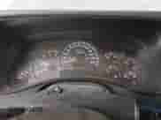 2003 Chevrolet Silverado 2500HD LS с VIN 1GCHK23183F149870, выставлен на аукционе IAAI как лот 42545787 с пробегом Не указан миль и . История ставок и продаж доступна на DreamBid. Изображение 7.