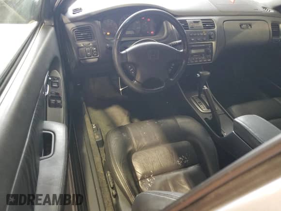 2001 Honda Accord EX with VIN 1HGCG32771A027973, listed as a Copart auction lot 57904205 with 101,112 mi miles and Salvage title. Bid and sale history available at DreamBid. Image 8.