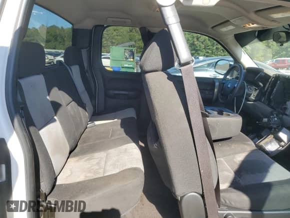 2009 Chevrolet Silverado 1500 LS с VIN 1GCEC19C69Z298563, выставлен на аукционе Copart как лот 84983225 с пробегом 317 322 миль миль и Списание • Salvage title. История ставок и продаж доступна на DreamBid. Изображение 10.