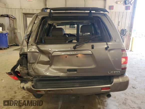 2001 Nissan Pathfinder LE с VIN JN8DR09Y41W574247, выставлен на аукционе Copart как лот 42309455 с пробегом 160 054 миль миль и Списание • Salvage title. История ставок и продаж доступна на DreamBid. Изображение 6.