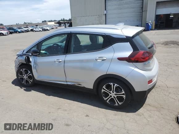 2018 Chevrolet Bolt EV Premier z VIN 1G1FX6S08J4139804, wystawiony jako Copart lot #60737735 z przebiegiem 54 128 mil mil oraz Szkoda całkowita • Salvage title. Historia ofert i sprzedaży dostępna na DreamBid. Obrazek 2.