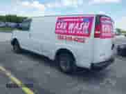 2007 Chevrolet Express Cargo z VIN 1GCGG25V071186234, wystawiony jako IAAI lot #42680616 z przebiegiem 358 942 mil mil oraz . Historia ofert i sprzedaży dostępna na DreamBid. Obrazek 3.