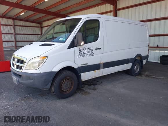 2008 Dodge Sprinter с VIN WD0PE745685285713, выставлен на аукционе IAAI как лот 42263341 с пробегом 287 964 миль миль и . История ставок и продаж доступна на DreamBid. Изображение 2.
