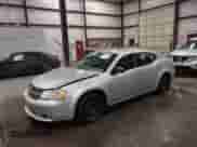 2010 Dodge Avenger SXT с VIN 1B3CC4FB5AN172695, выставлен на аукционе IAAI как лот 43216134 с пробегом 196 039 миль миль и . История ставок и продаж доступна на DreamBid. Изображение 20.