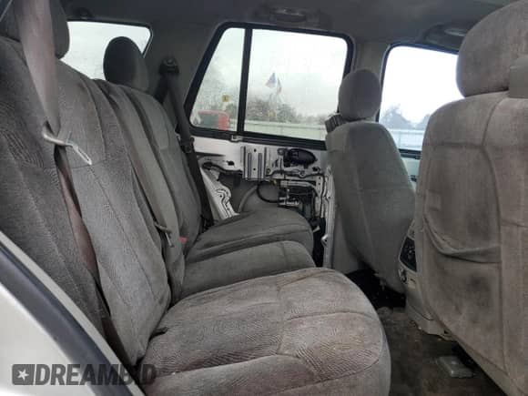 2004 Chevrolet TrailBlazer LT с VIN 1GNDS13SX42127466, выставлен на аукционе Copart как лот 47200305 с пробегом 230 730 миль миль и Списание • Salvage title. История ставок и продаж доступна на DreamBid. Изображение 12.