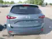 2025 Mazda CX-5 S Carbon Edition z VIN JM3KFBCM3S0689995, wystawiony jako IAAI lot #42922834 z przebiegiem 2 087 mil mil oraz . Historia ofert i sprzedaży dostępna na DreamBid. Obrazek 17.