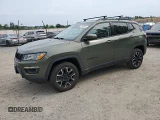 2020 Jeep Compass Sport z VIN 3C4NJDAB6LT204741, wystawiony jako Copart lot #67682445 z przebiegiem 94 593 mil mil oraz Szkoda całkowita • Salvage title. Historia ofert i sprzedaży dostępna na DreamBid. Obrazek 1.