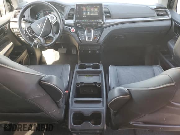 2022 Honda Odyssey Elite z VIN 5FNRL6H96NB023828, wystawiony jako Copart lot #68131675 z przebiegiem 83 091 mil mil oraz Szkoda całkowita • Salvage title. Historia ofert i sprzedaży dostępna na DreamBid. Obrazek 8.