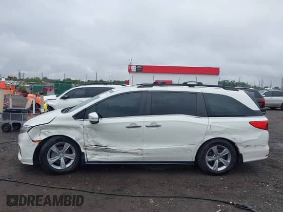 2019 Honda Odyssey EX-L с VIN 5FNRL6H7XKB066398, выставлен на аукционе IAAI как лот 43085354 с пробегом 119 317 миль миль и . История ставок и продаж доступна на DreamBid. Изображение 14.