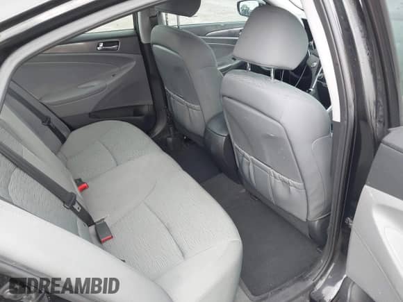 2015 Hyundai Sonata Limited z VIN KMHEC4A41FA119311, wystawiony jako IAAI lot #42161377 z przebiegiem 84 602 mil mil oraz . Historia ofert i sprzedaży dostępna na DreamBid. Obrazek 8.