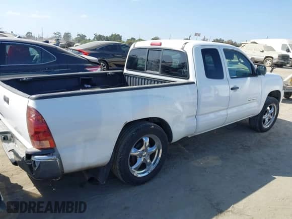 2005 Toyota Tacoma с VIN 5TETX22N55Z125063, выставлен на аукционе IAAI как лот 40357954 с пробегом 289 282 миль миль и . История ставок и продаж доступна на DreamBid. Изображение 4.