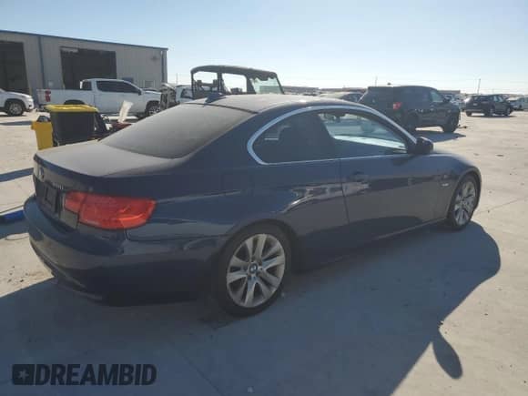 2011 BMW 3 Series 328i с VIN WBAKE5C51BE573684, выставлен на аукционе Copart как лот 87051275 с пробегом 146 599 миль миль и Чистый • Clean title. История ставок и продаж доступна на DreamBid. Изображение 3.