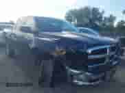 2019 Ram 1500 Express z VIN 1C6RR7KT4KS587038, wystawiony jako IAAI lot #43164688 z przebiegiem 51 253 mil mil oraz . Historia ofert i sprzedaży dostępna na DreamBid. Obrazek 1.