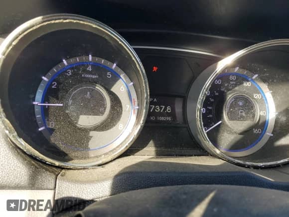 2011 Hyundai Sonata GLS z VIN 5NPEB4AC8BH276576, wystawiony jako Copart lot #89552655 z przebiegiem 108 295 mil mil oraz Szkoda całkowita • Salvage title. Historia ofert i sprzedaży dostępna na DreamBid. Obrazek 9.