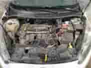 2015 Ford Fiesta SE z VIN 3FADP4BJ5FM118020, wystawiony jako Copart lot #69458035 z przebiegiem 100 895 mil mil oraz Czysty tytuł • Clean title. Historia ofert i sprzedaży dostępna na DreamBid. Obrazek 11.