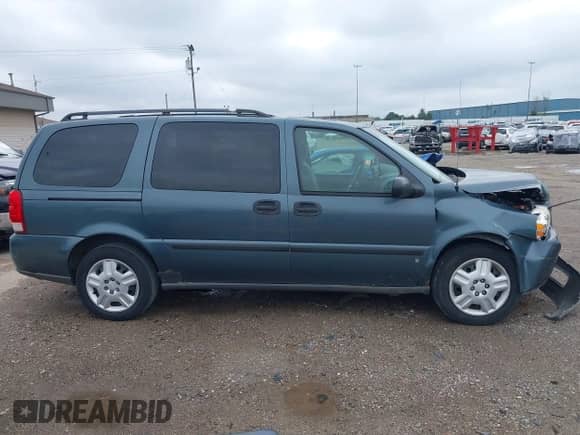2006 Chevrolet Uplander LS с VIN 1GNDV23L06D195109, выставлен на аукционе IAAI как лот 42962073 с пробегом 201 837 миль миль и . История ставок и продаж доступна на DreamBid. Изображение 13.