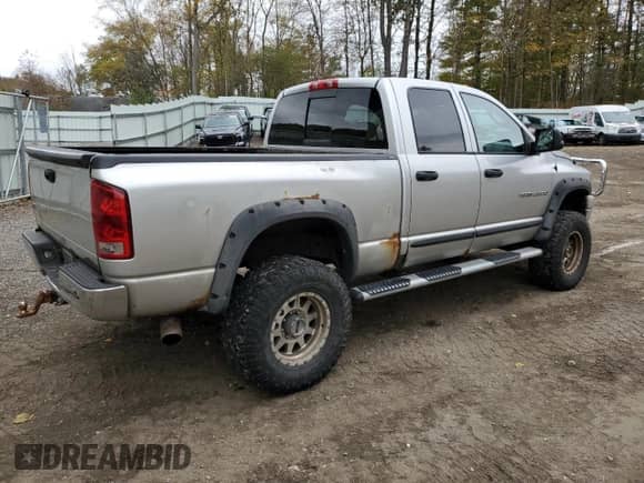 2006 Dodge 2500 SLT with VIN 1D7KS28DX6J240297, listed as a Copart auction lot 82405985 with 193,574 mi miles and Clean title. Bid and sale history available at DreamBid. Image 3.