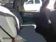 2022 Ram 1500 SLT z VIN 1C6RR7LG7NS209382, wystawiony jako IAAI lot #41645546 z przebiegiem 46 270 mil mil oraz . Historia ofert i sprzedaży dostępna na DreamBid. Obrazek 8.