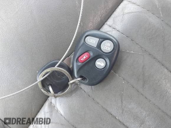 2000 Chevrolet Impala LS с VIN 2G1WH55K1Y9108891, выставлен на аукционе IAAI как лот 42793643 с пробегом 229 144 миль миль и . История ставок и продаж доступна на DreamBid. Изображение 11.
