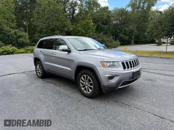 2014 Jeep Grand Cherokee Limited z VIN 1C4RJFBG9EC215996, wystawiony jako Copart lot #84837635 z przebiegiem 238 520 mil mil oraz Czysty tytuł • Clean title. Historia ofert i sprzedaży dostępna na DreamBid. Obrazek 1.