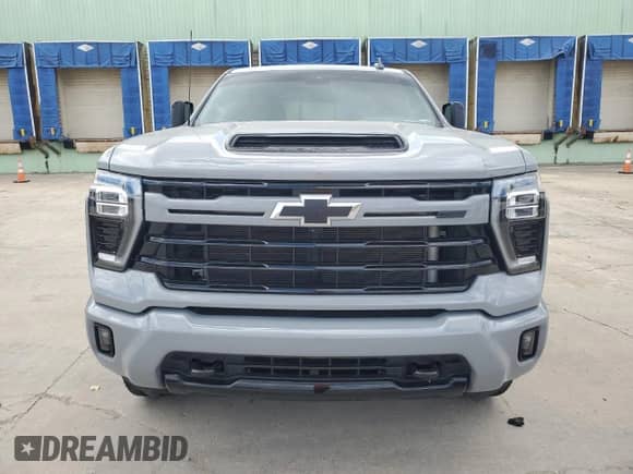 2024 Chevrolet Silverado 3500 with VIN 2GC4YTE74R1261635, listed as a Copart auction lot 70376975 with 12,219 mi miles and Salvage title. Bid and sale history available at DreamBid. Image 5.