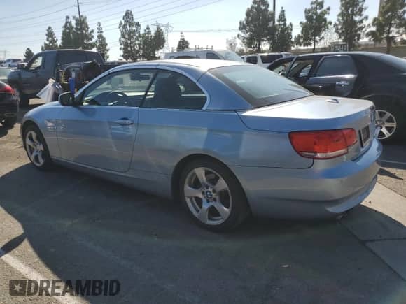 2010 BMW 3 Series 328i с VIN WBAWL1C55AP492755, выставлен на аукционе Copart как лот 82142075 с пробегом 148 391 миль миль и Списание • Salvage title. История ставок и продаж доступна на DreamBid. Изображение 2.