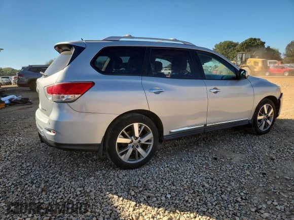 2014 Nissan Pathfinder Platinum с VIN 5N1AR2MN3EC693269, выставлен на аукционе Copart как лот 86452605 с пробегом 174 756 миль миль и Списание • Salvage title. История ставок и продаж доступна на DreamBid. Изображение 3.