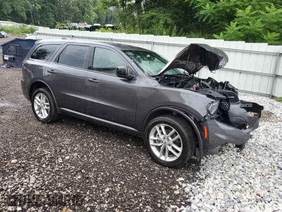2025 Dodge Durango GT z VIN 1C4RDJDG8SC531327, wystawiony jako Copart lot #69813165 z przebiegiem Nie podano mil oraz Szkoda całkowita • Salvage title. Historia ofert i sprzedaży dostępna na DreamBid. Obrazek 4.