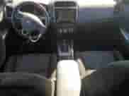 2021 Mitsubishi Outlander ES z VIN JA4ARUAU9MU034157, wystawiony jako Copart lot #86621645 z przebiegiem 67 670 mil mil oraz Szkoda całkowita • Salvage title. Historia ofert i sprzedaży dostępna na DreamBid. Obrazek 8.