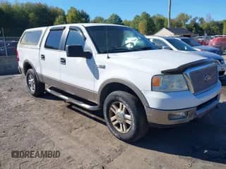 2005 Ford F-150 XLT z VIN 1FTPW14505KC63352, wystawiony jako IAAI lot #43364984 z przebiegiem 113 418 mil mil oraz . Historia ofert i sprzedaży dostępna na DreamBid. Obrazek 1.