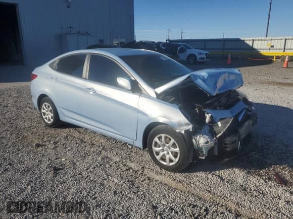 2014 Hyundai Accent GLS с VIN KMHCT4AE5EU714739, выставлен на аукционе Copart как лот 85729865 с пробегом 84 370 миль миль и Списание • Salvage title. История ставок и продаж доступна на DreamBid. Изображение 4.